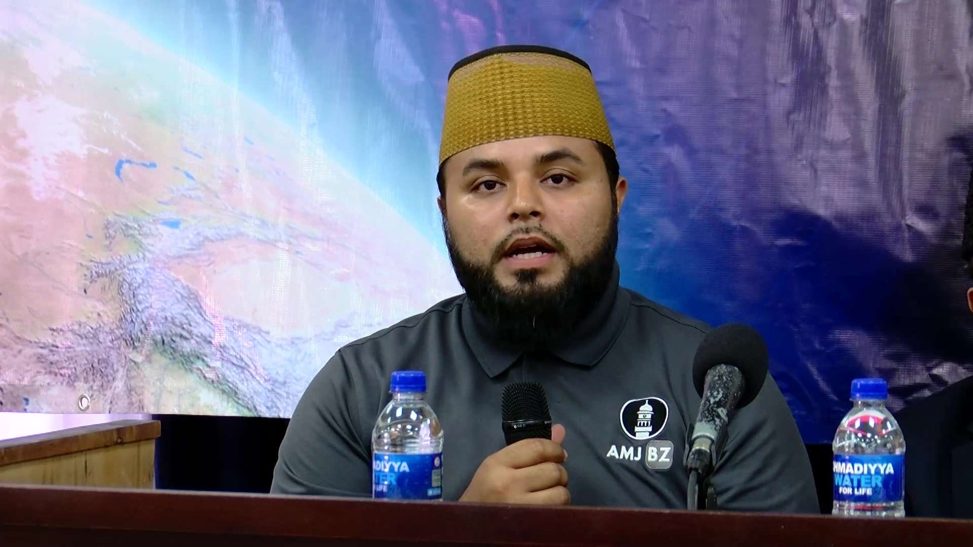 Ahmadiyya Muslim Jama’at Partners with Love Foundation to Mentor At-Risk Youth in Belize City