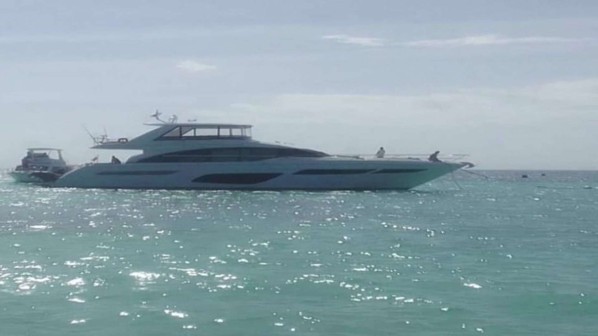 Authorities Investigate Guatemalan Yacht that Ran Aground Near Ray Caye
