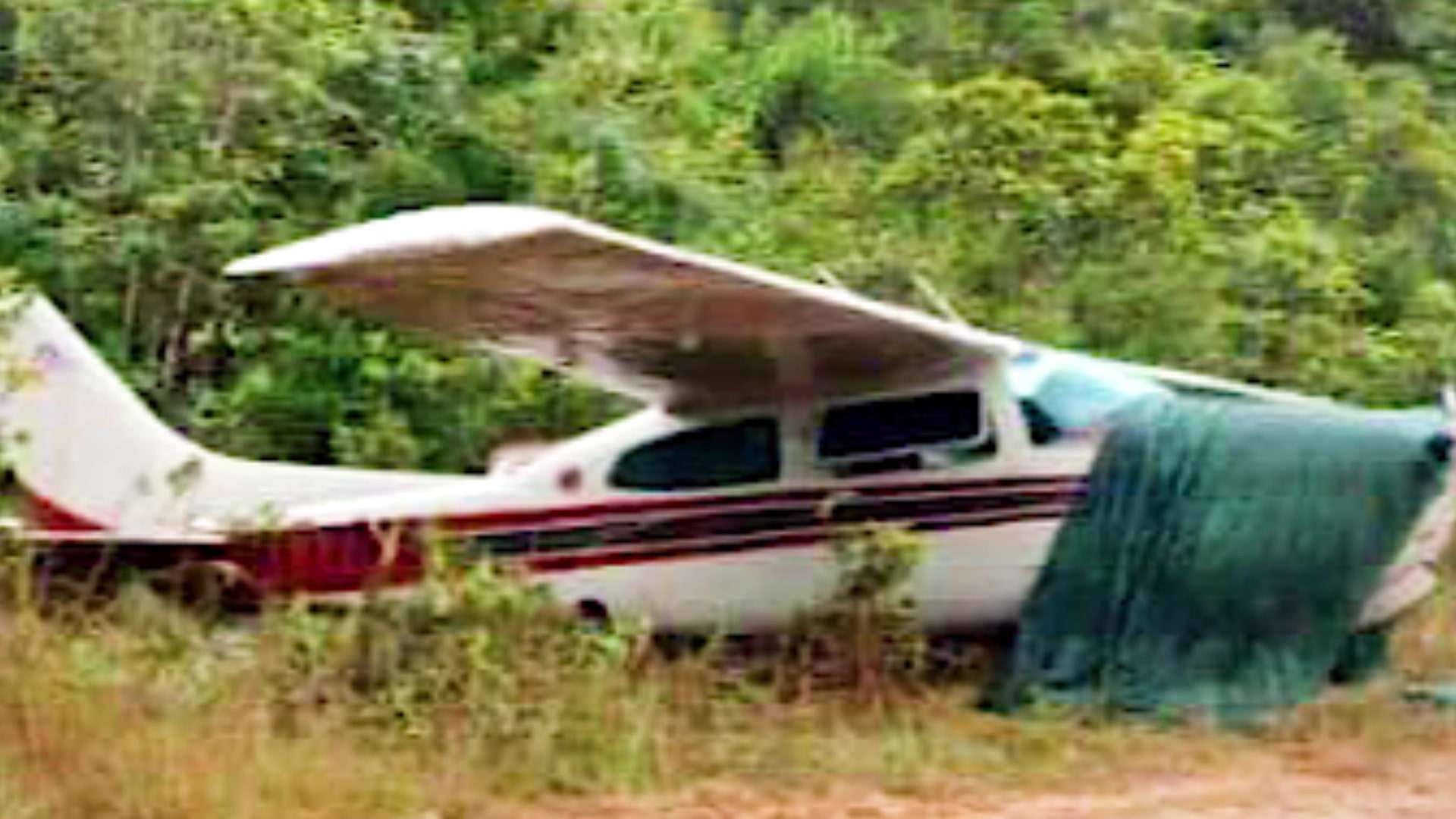 Police Officer Investigated for Role in Cayo Drug Plane Landing