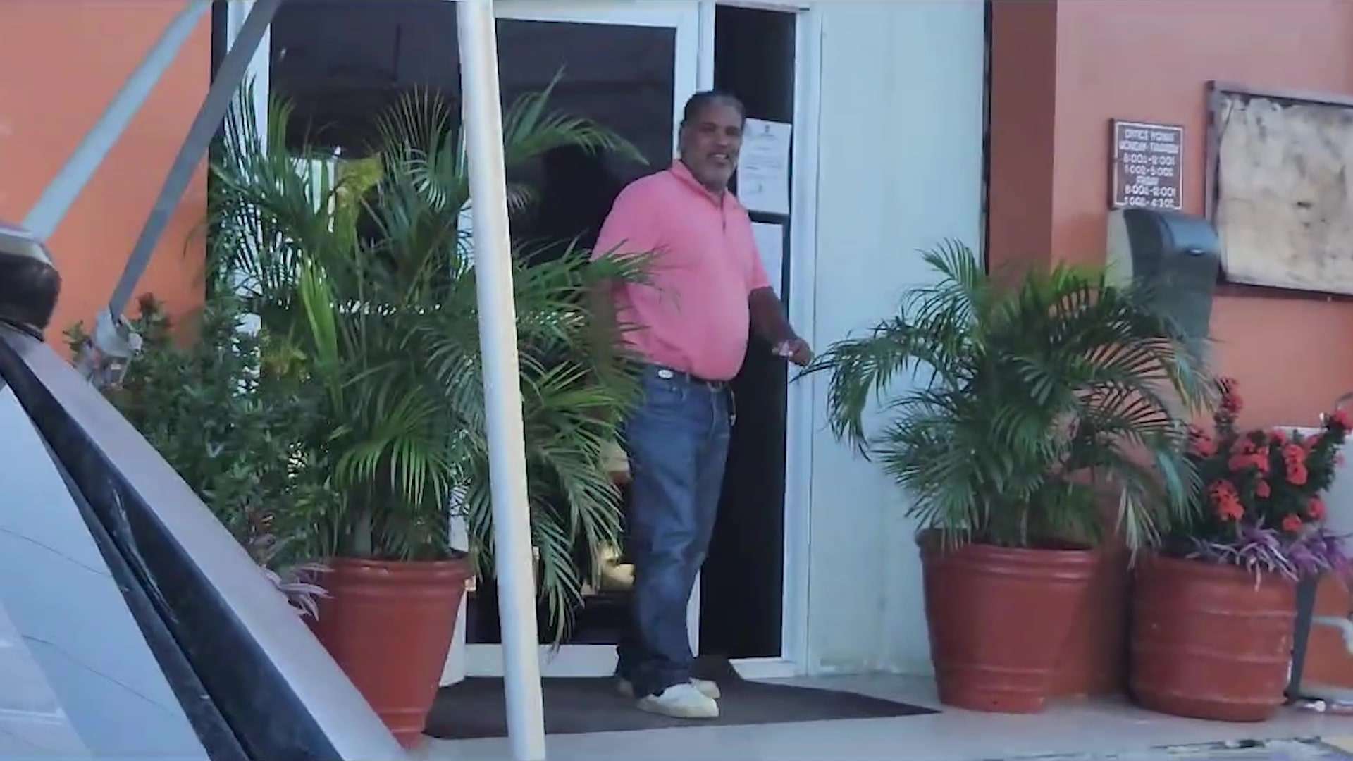 Allan Williams convicted of sexually assaulting 12-year-old girl, gets fine instead of jail time