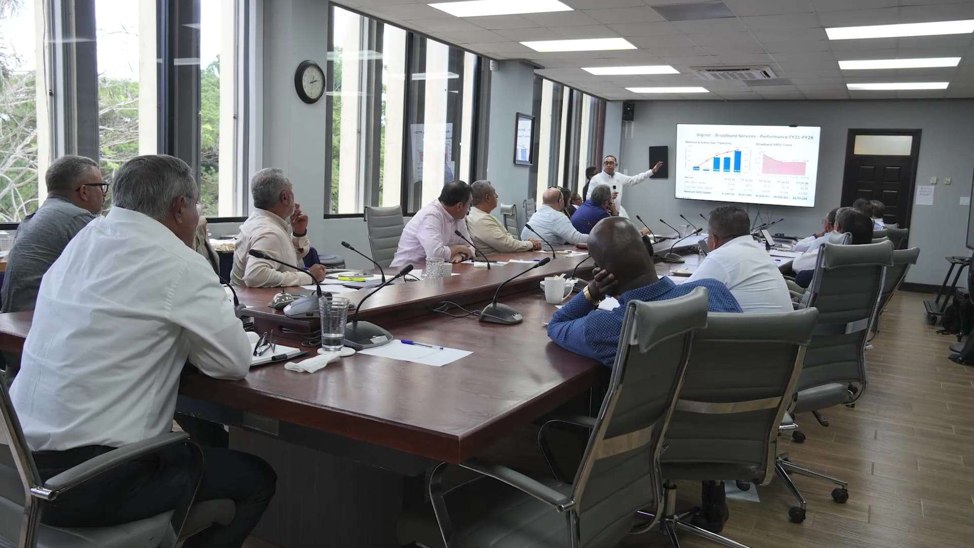 Cabinet Withholds Position as BTL Briefs Ministers on Speednet Acquisition