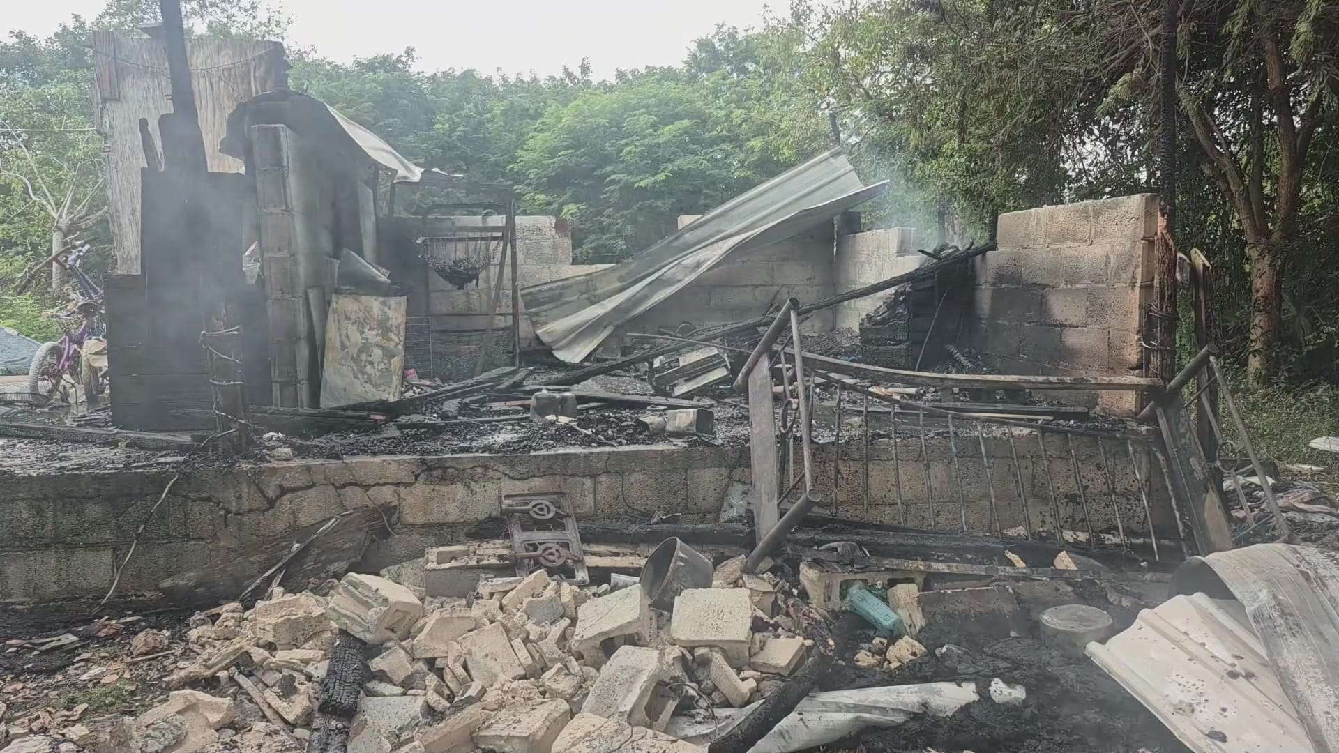Fire Destroys Home in Corozal, Occupant Left With Nothing