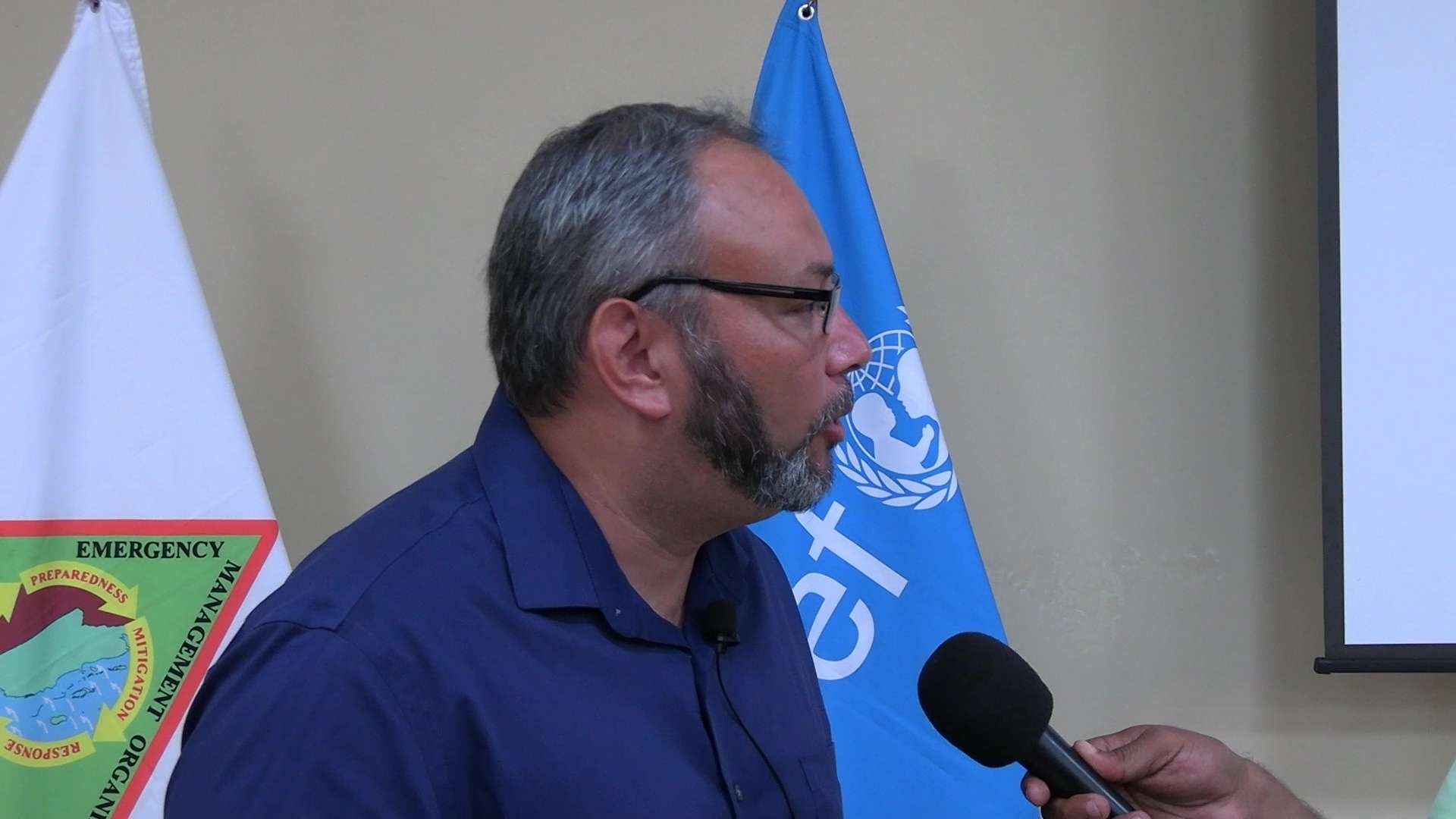 Minister Usher Says He Would Accept Cut to Allowance